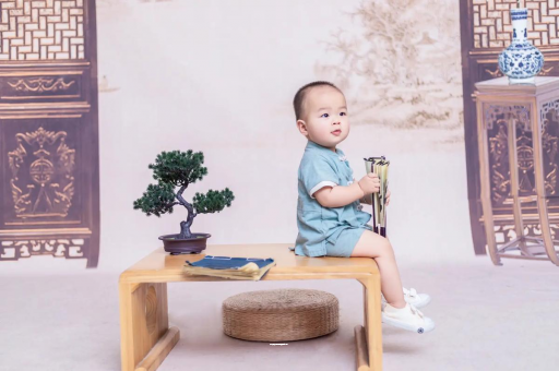 冠县孕妇肚子上的黑线